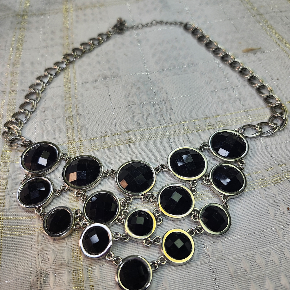 Source Unknown Black and Silver Statement Bib Necklace